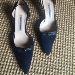 Manolo Blahnik-Blue Suede-D'Orsy Heals-sz 40